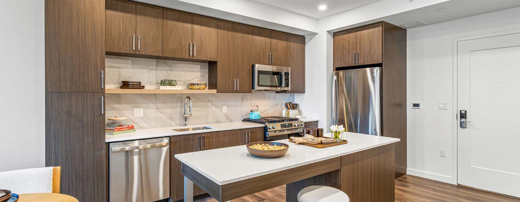 Luxury apartment residences in Reston Station